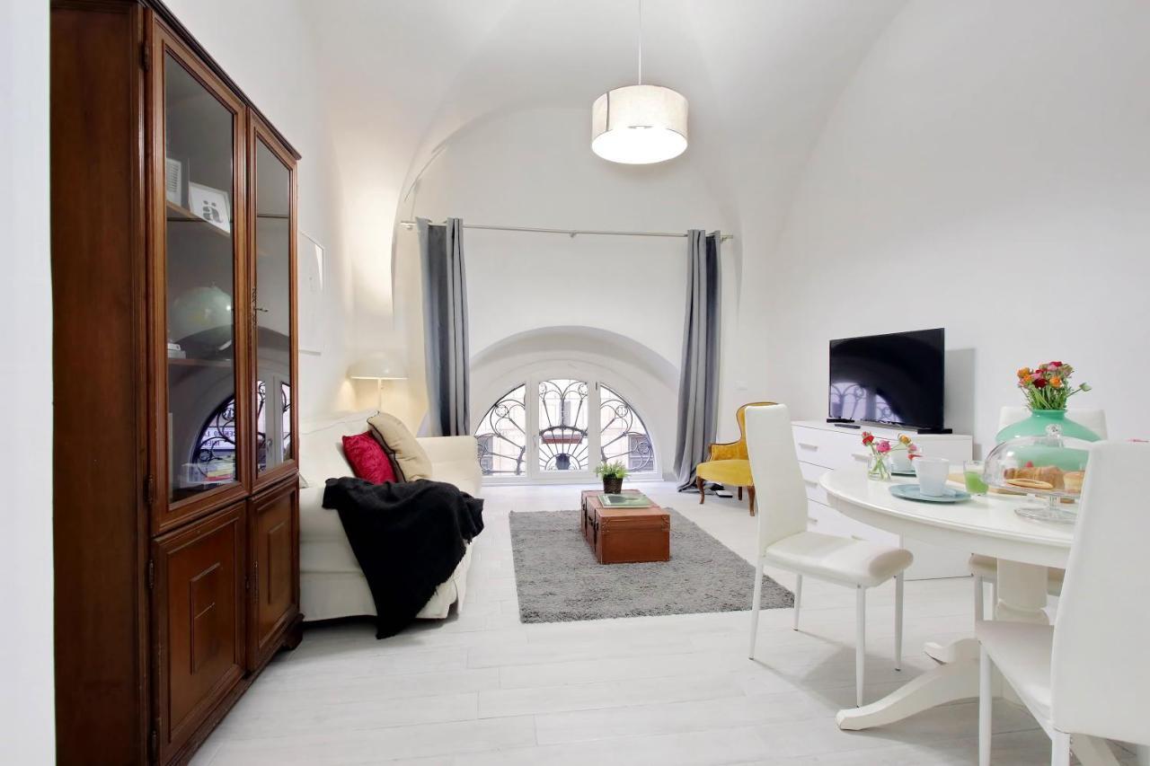 Ponte Cavour Apartamento